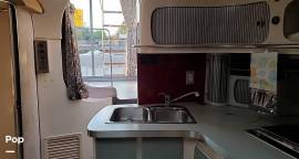 1983 Trojan 32, $ 17,000.00