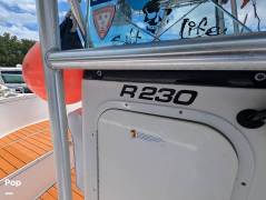 2005 Robalo R230 Center Console, $ 33,350.00