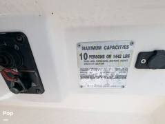 2005 Robalo R230 Center Console, $ 33,350.00