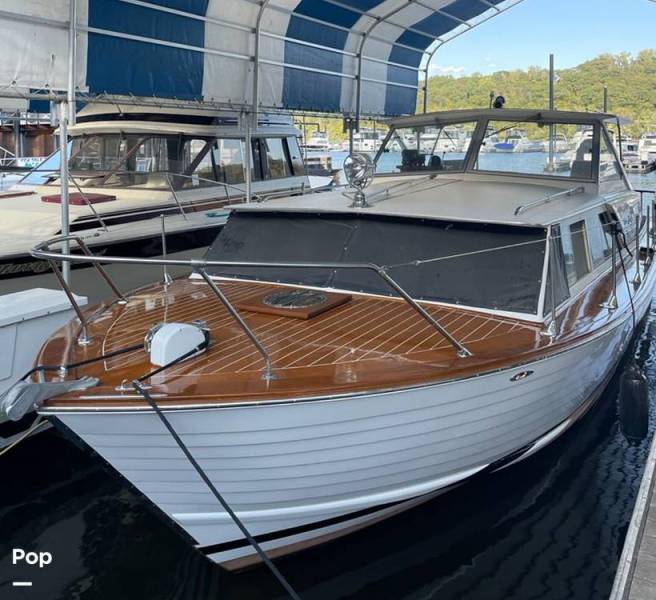 1967 Chris-Craft Cavalier 33, $ 22,900.00