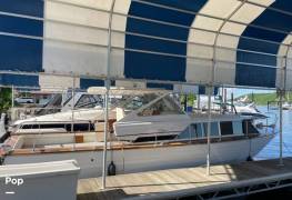 1967 Chris-Craft Cavalier 33, $ 22,900.00