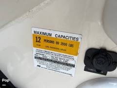 2002 Sea Ray 240 Sundeck, $ 19,900.00