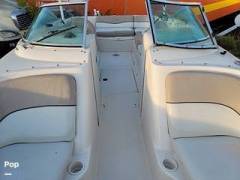 2002 Sea Ray 240 Sundeck, $ 19,900.00