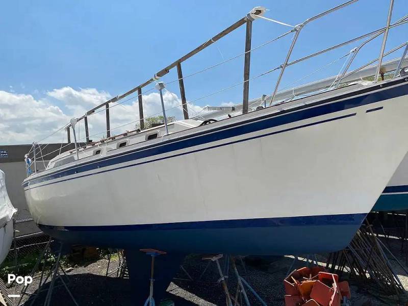 1985 O'day 35, $ 28,550.00