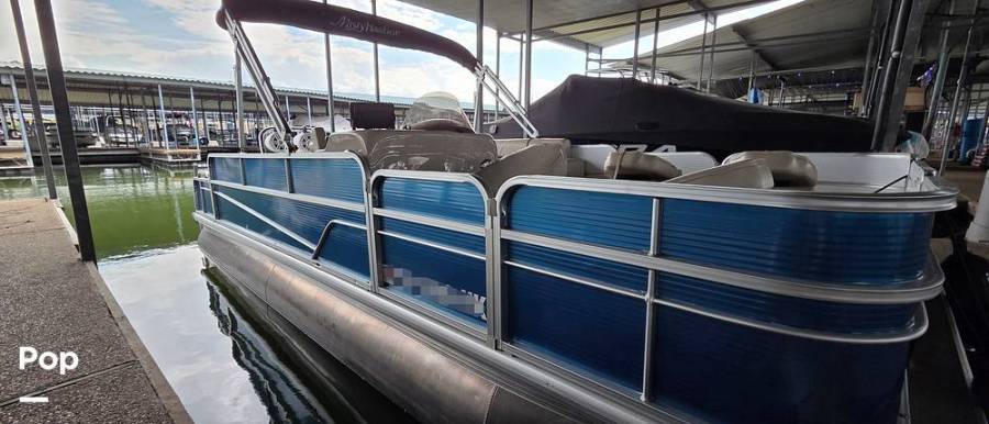 2020 Misty Harbor Adventure 2085CF, $ 27,500.00