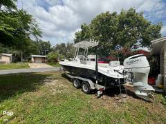 2022 Glasstream 240CCX, $ 77,800.00