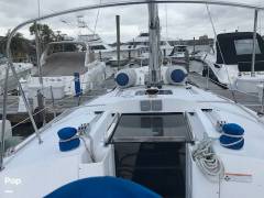 2012 Hunter e36, $ 113,999.00