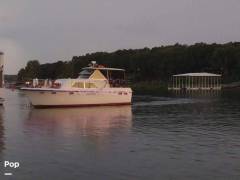 1967 Hatteras 38 Tri-cabin, $ 36,900.00