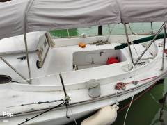 1990 Herreshoff 37 Diddikai, $ 44,350.00
