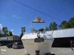 2002 Larson 254 Cabrio, $ 22,750.00