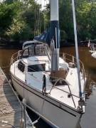 1991 Hunter Vision 32, $ 17,900.00