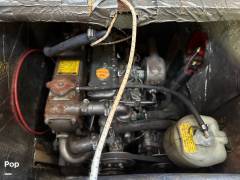 1991 Hunter Vision 32, $ 17,900.00