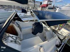 1991 Hunter Vision 32, $ 17,900.00