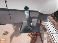 1996 Sea Ray 240 Sundancer, $ 11,000.00