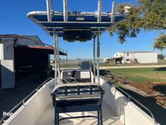 2003 Sea Fox 215 CC, $ 18,000.00