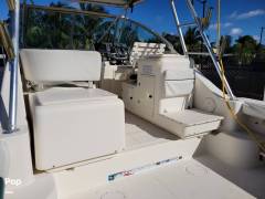 1999 Pursuit 3000 Express, $ 69,000.00