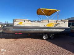 2008 Lowe SS240 Suncruiser, $ 19,750.00