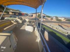 2008 Lowe SS240 Suncruiser, $ 19,750.00