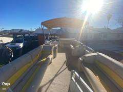 2008 Lowe SS240 Suncruiser, $ 19,750.00