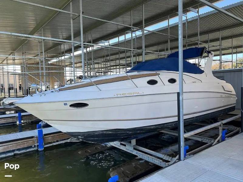 1999 Regal 292 Commodore, $ 30,000.00