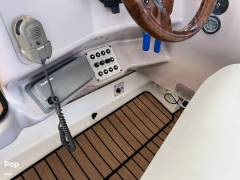1999 Regal 292 Commodore, $ 30,000.00