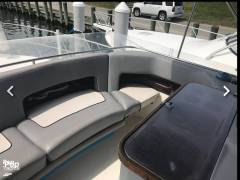 1988 Cruisers Yachts 4280 Express Bridge, $ 37,500.00