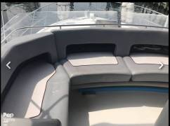 1988 Cruisers Yachts 4280 Express Bridge, $ 37,500.00