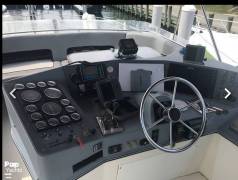 1988 Cruisers Yachts 4280 Express Bridge, $ 37,500.00