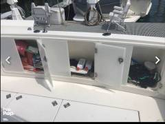 1988 Cruisers Yachts 4280 Express Bridge, $ 37,500.00