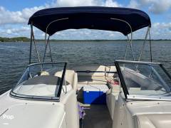 2001 Monterey 220 Explorer Sport, $ 13,000.00