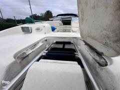 2001 Monterey 220 Explorer Sport, $ 13,000.00