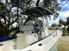 2014 Key Largo 210WI Center Console, $ 24,000.00