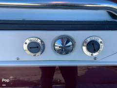 1986 Cruisers Yachts Esprit 337, $ 11,000.00