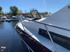 1986 Cruisers Yachts Esprit 337, $ 11,000.00