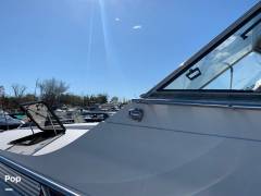 1986 Cruisers Yachts Esprit 337, $ 11,000.00