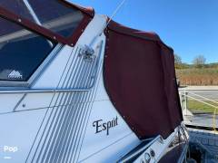 1986 Cruisers Yachts Esprit 337, $ 11,000.00