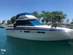 1984 Chris-Craft 333 Commander, $ 21,000.00