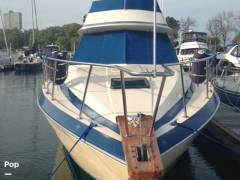 1984 Chris-Craft 333 Commander, $ 21,000.00
