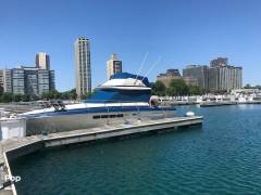 1984 Chris-Craft 333 Commander, $ 21,000.00