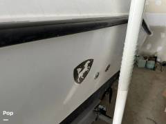2000 Century 2600 Walk Around, $ 38,900.00