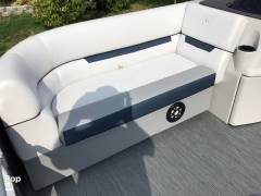 2023 Godfrey Pontoon Sweetwater 2186 FS, $ 44,000.00
