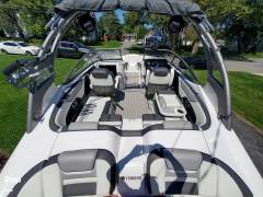 2020 Yamaha 212S, $ 49,800.00