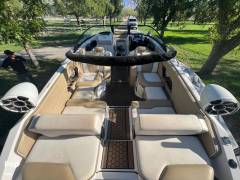 2017 Scarab 255 SE Platinum, $ 45,000.00
