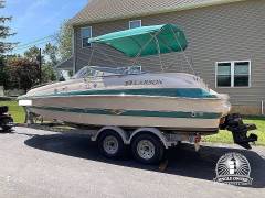 2003 Larson 214 Escape, $ 18,750.00