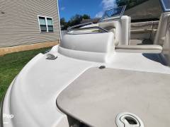 2003 Larson 214 Escape, $ 18,750.00