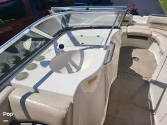2003 Larson 214 Escape, $ 18,750.00