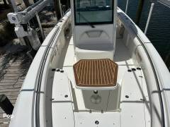 2011 Boston Whaler 320 Outrage, $ 135,000.00
