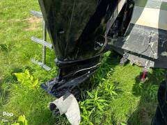 2002 Aquasport 275 Explorer Tournament Master, $ 73,900.00