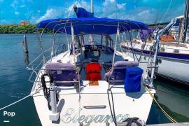 1985 Hunter 40, $ 54,900.00