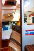 1985 Hunter 40, $ 54,900.00